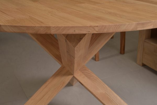 Ortona Dining Table